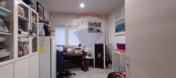 3 bedrooms Apartment in Palermo, Italy No. 61984 5