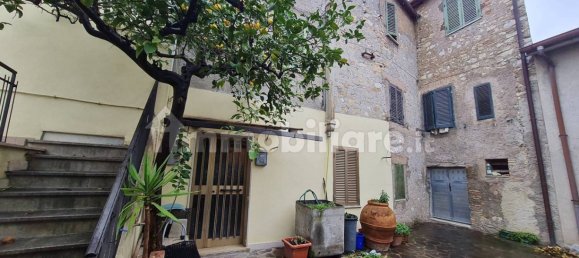2 bedrooms Apartment in Fara in Sabina, Italy No. 147937 2