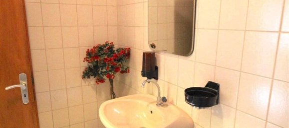 12-Zimmer Gebäude in Essen, Germany, Nr. 25816 10