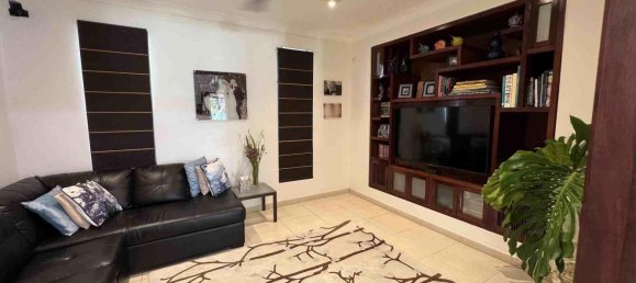 Casa de 5 dormitorios en Port-Vila, Vanuatu No. 109 6