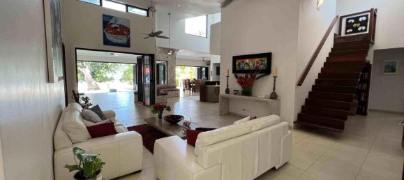 Casa de 5 dormitorios en Port-Vila, Vanuatu No. 109 20