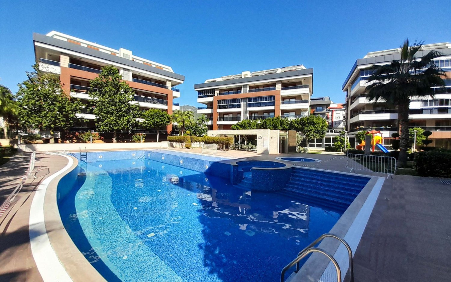 2 rooms Apartment in Oba, Turkey No. 43763