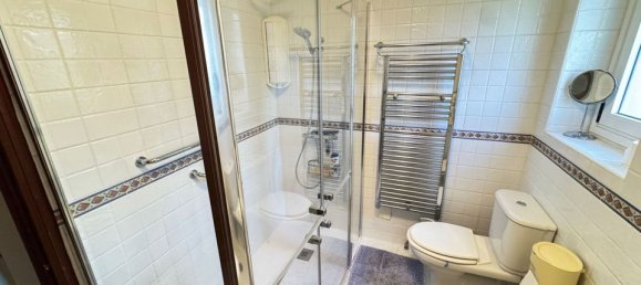 3 bedrooms Villa in Cabo Roig, Spain No. 184722 9