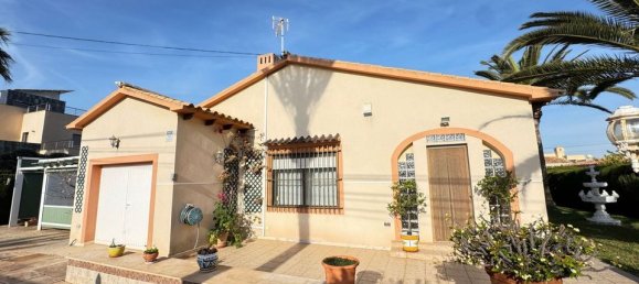 3 bedrooms Villa in Cabo Roig, Spain No. 184722 20