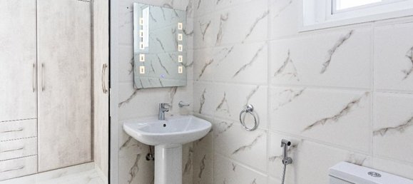 4 Schlafzimmer Villa in Abu Dhabi, UAE, Nr. 37631 9