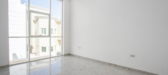 4 Schlafzimmer Villa in Abu Dhabi, UAE, Nr. 37631 6