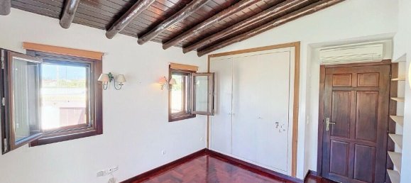 4 bedrooms Villa in Guia, Portugal No. 143798 3