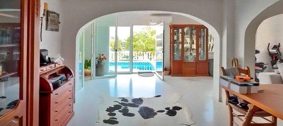 Casa de 4 dormitorios en Calpe, Spain No. 150939 2