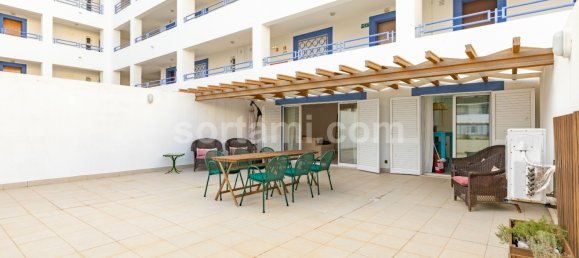 Apartamento de 2 dormitorios en Quarteira, Portugal No. 122990 24