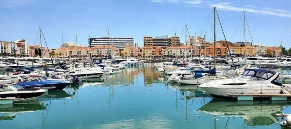 Apartamento de 2 dormitorios en Quarteira, Portugal No. 122990 30