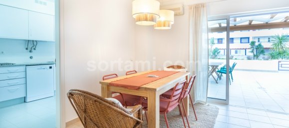 Apartamento de 2 dormitorios en Quarteira, Portugal No. 122990 12