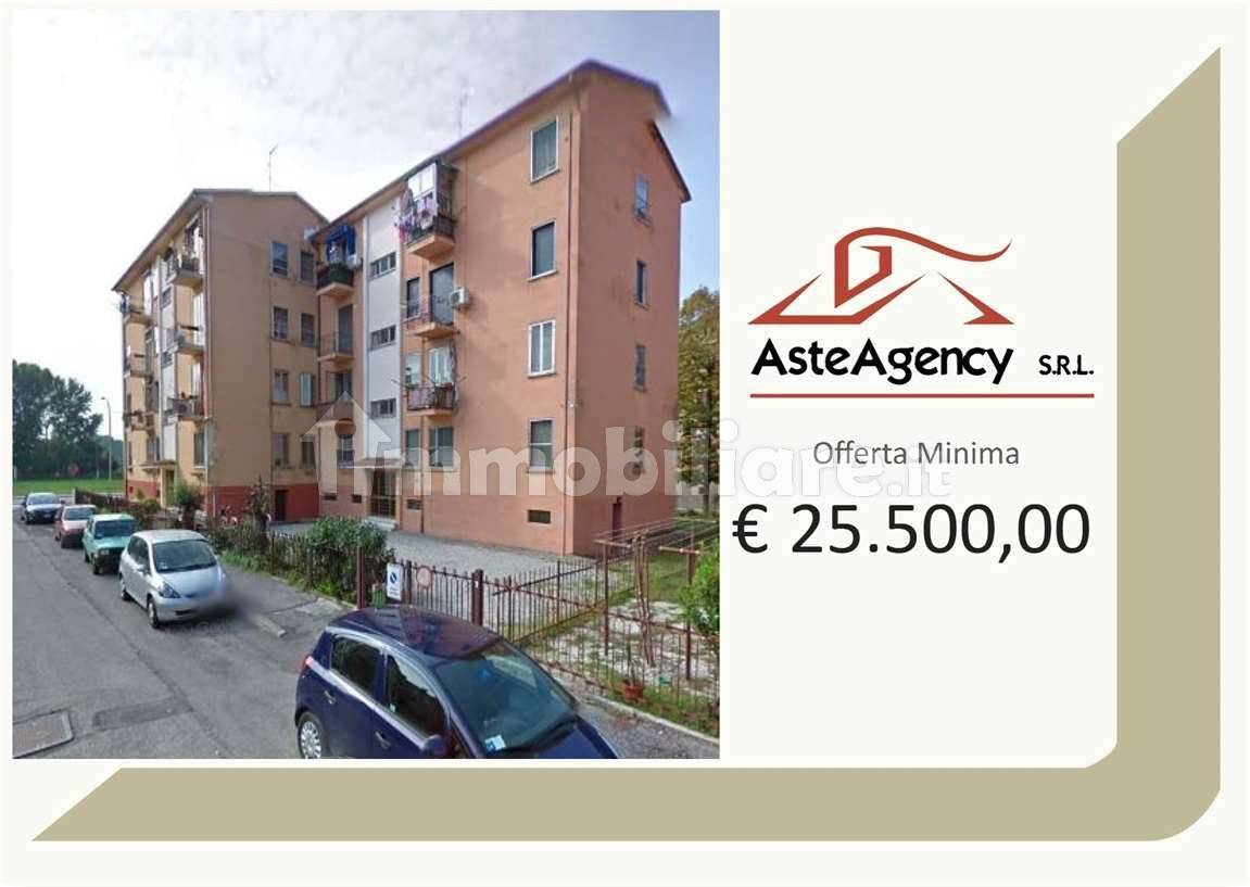 2 Schlafzimmer Wohnung in Mantua, Italy, Nr. 372389