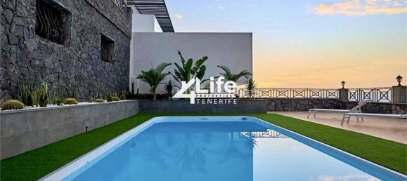 4 bedrooms Villa in Adeje, Spain No. 126280 14