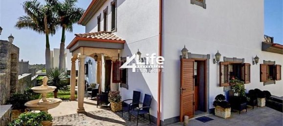 4 bedrooms Villa in Adeje, Spain No. 126280 11