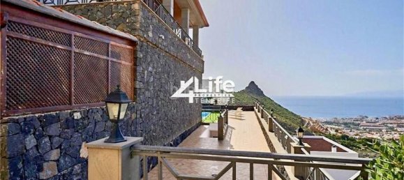 4 bedrooms Villa in Adeje, Spain No. 126280 15