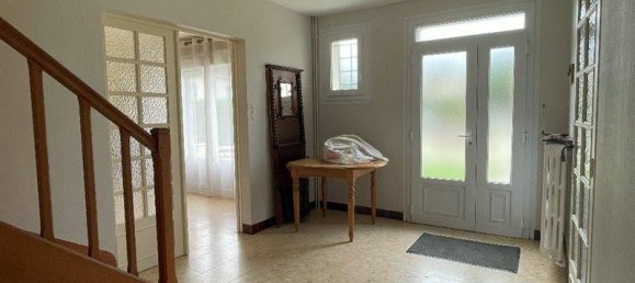 4 bedrooms Villa in Authon-du-Perche, France No. 250959 2