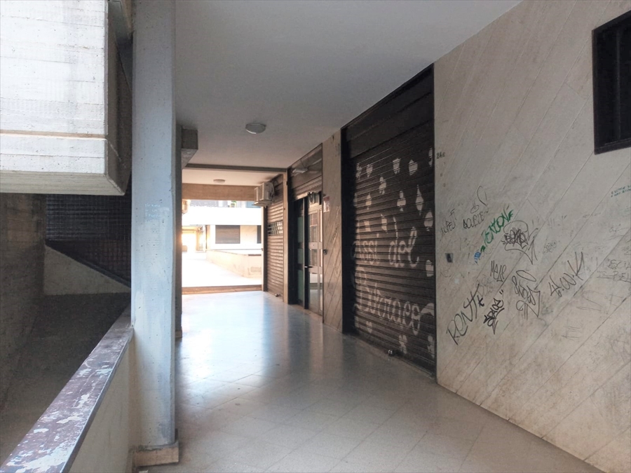  عقار تجاري في Modugno, Italy 160متر مربع رقم 62751