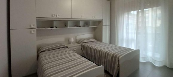 3 rooms Apartment in Spotorno, Italy No. 177643 3