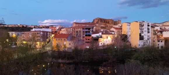 Apartamento de 3 dormitorios en Cáceres, Spain No. 152918 20