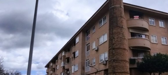 Apartamento de 3 dormitorios en Cáceres, Spain No. 152918 23