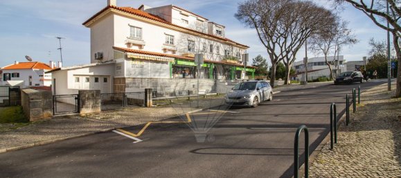 9 chambres Bâtiment à Cascais, Portugal No. 101943 24