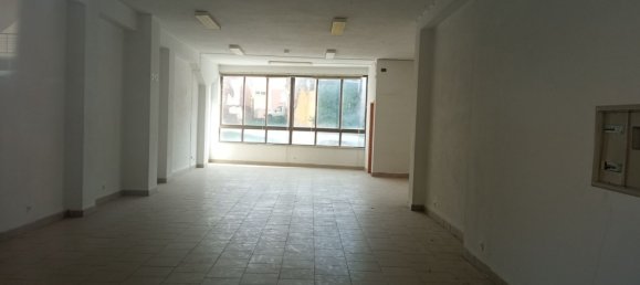 Propiedad comercial en Macedo de Cavaleiros, Portugal 182 m² No. 36922 5