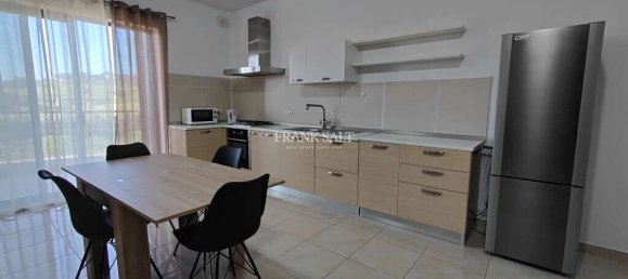 Apartamento T2 em Saint Paul's Bay, Malta N.º 9456 3