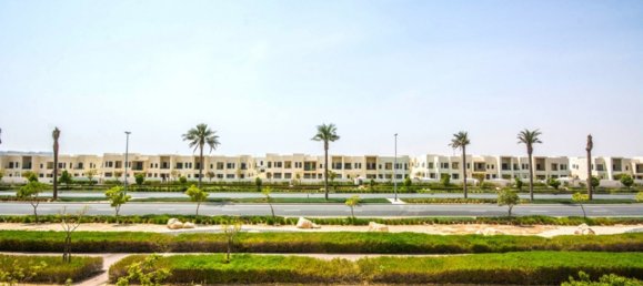 4 bedrooms Villa in Reem, UAE No. 563 24