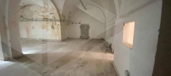 Коммерческая недвижимость с 1 комнатой в Сан Северо, Италия № 24089 14