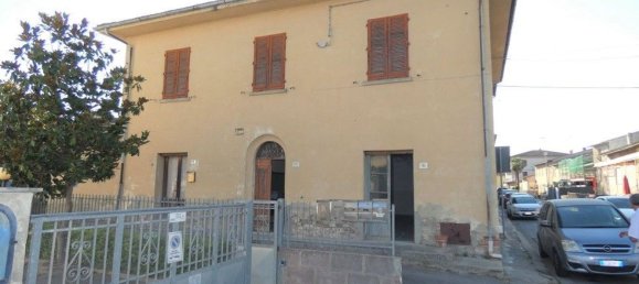 9 rooms House in San Miniato, Italy No. 115093 10