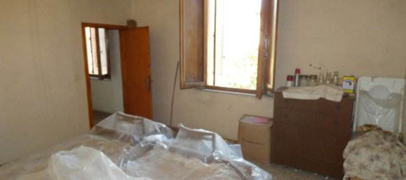 9 rooms House in San Miniato, Italy No. 115093 23