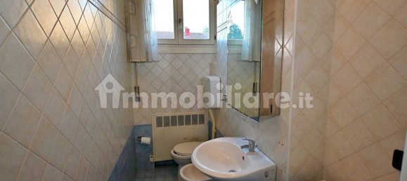 2 Schlafzimmer Wohnung in Modena, Italy, Nr. 357694 8