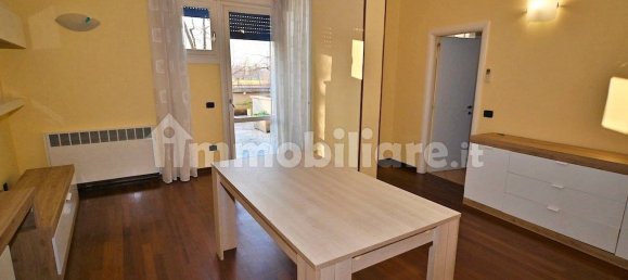 2 Schlafzimmer Wohnung in Modena, Italy, Nr. 357694 2