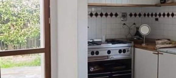 Дом с 4 комнатами в Кастельнуово Магра, Италия № 89064 26