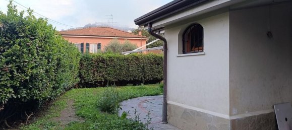 Дом с 4 комнатами в Кастельнуово Магра, Италия № 89064 17