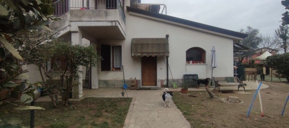 Дом с 4 комнатами в Кастельнуово Магра, Италия № 89064 14