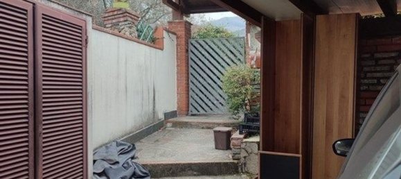 Дом с 4 комнатами в Кастельнуово Магра, Италия № 89064 8