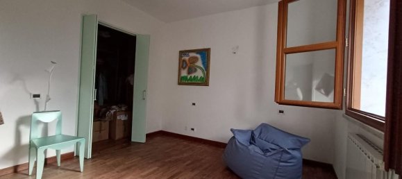 Дом с 4 комнатами в Кастельнуово Магра, Италия № 89064 35