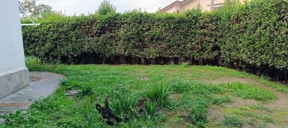 Дом с 4 комнатами в Кастельнуово Магра, Италия № 89064 12