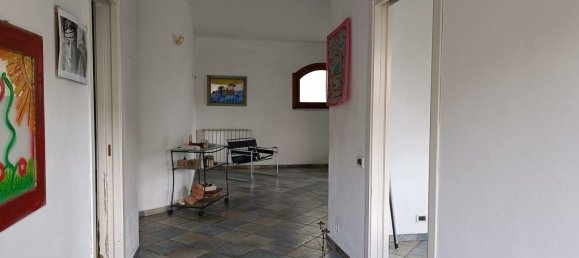 Дом с 4 комнатами в Кастельнуово Магра, Италия № 89064 31