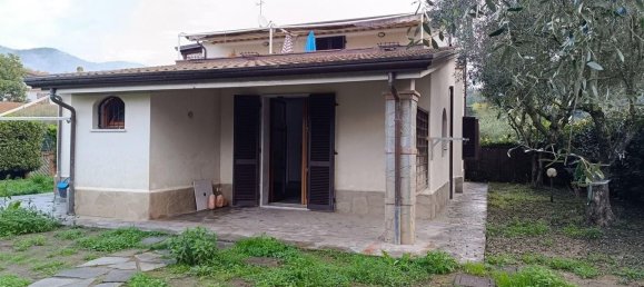 Дом с 4 комнатами в Кастельнуово Магра, Италия № 89064 43