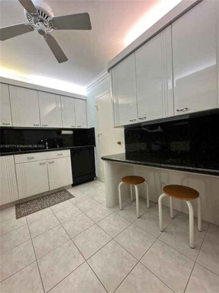 2 bedrooms House in Hollywood, USA No. 410888