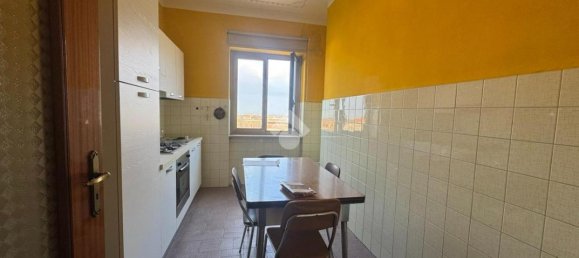 3 rooms Apartment in Costigliole Saluzzo, Italy No. 33142 17