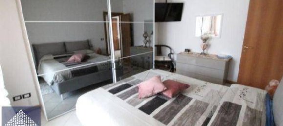 Квартира с 3 спальнями в Равенна, Италия № 357256 4