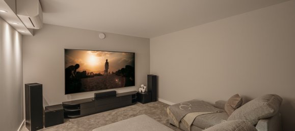 5 bedrooms Villa in Marbella, Spain No. 184199 12