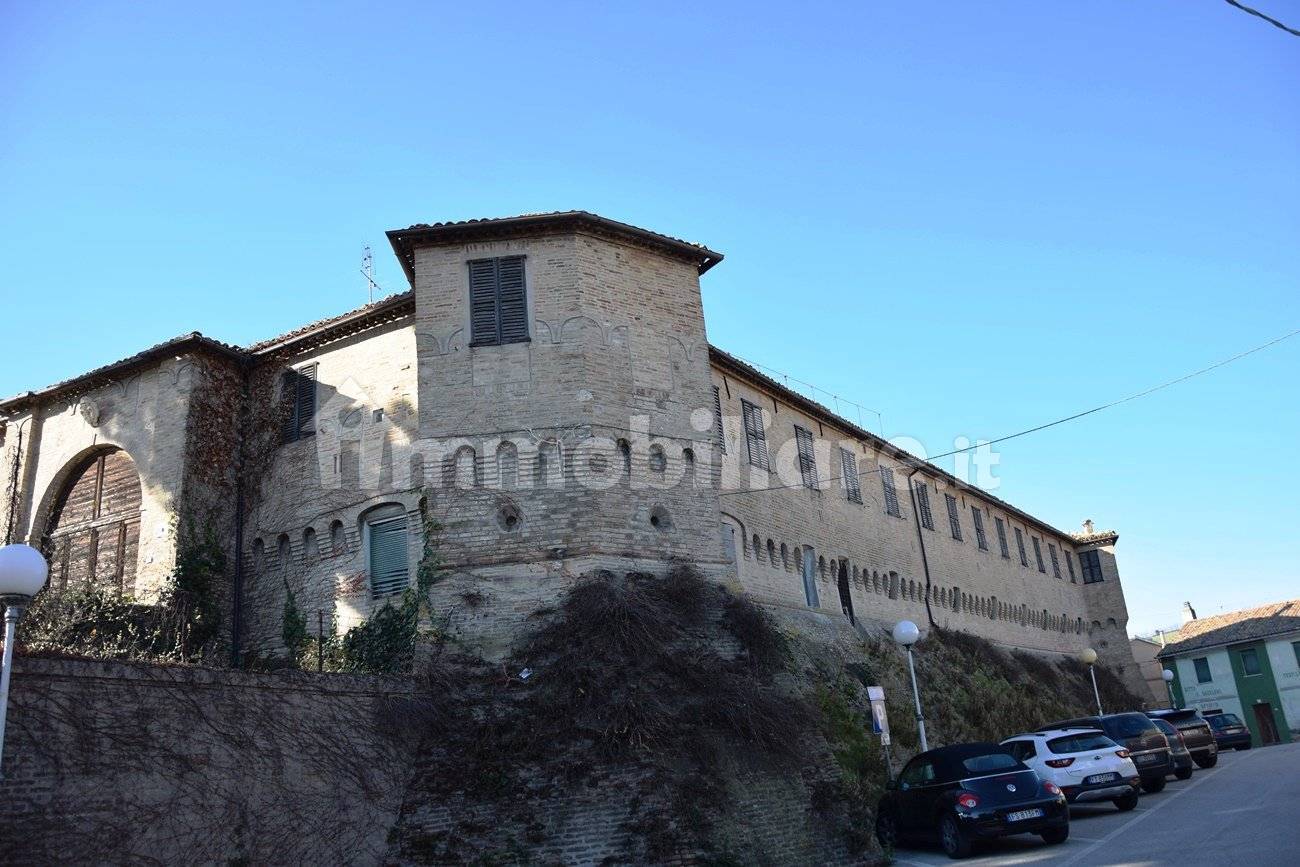 5غرفة بناية في Monte Porzio, Italy رقم 142517