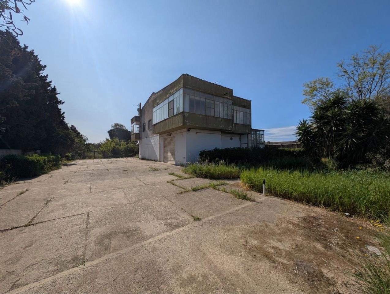 Земельный участок 5000м² в Сесту, Италия № 101961