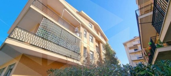 3 rooms Apartment in Montesilvano, Italy No. 21695 3