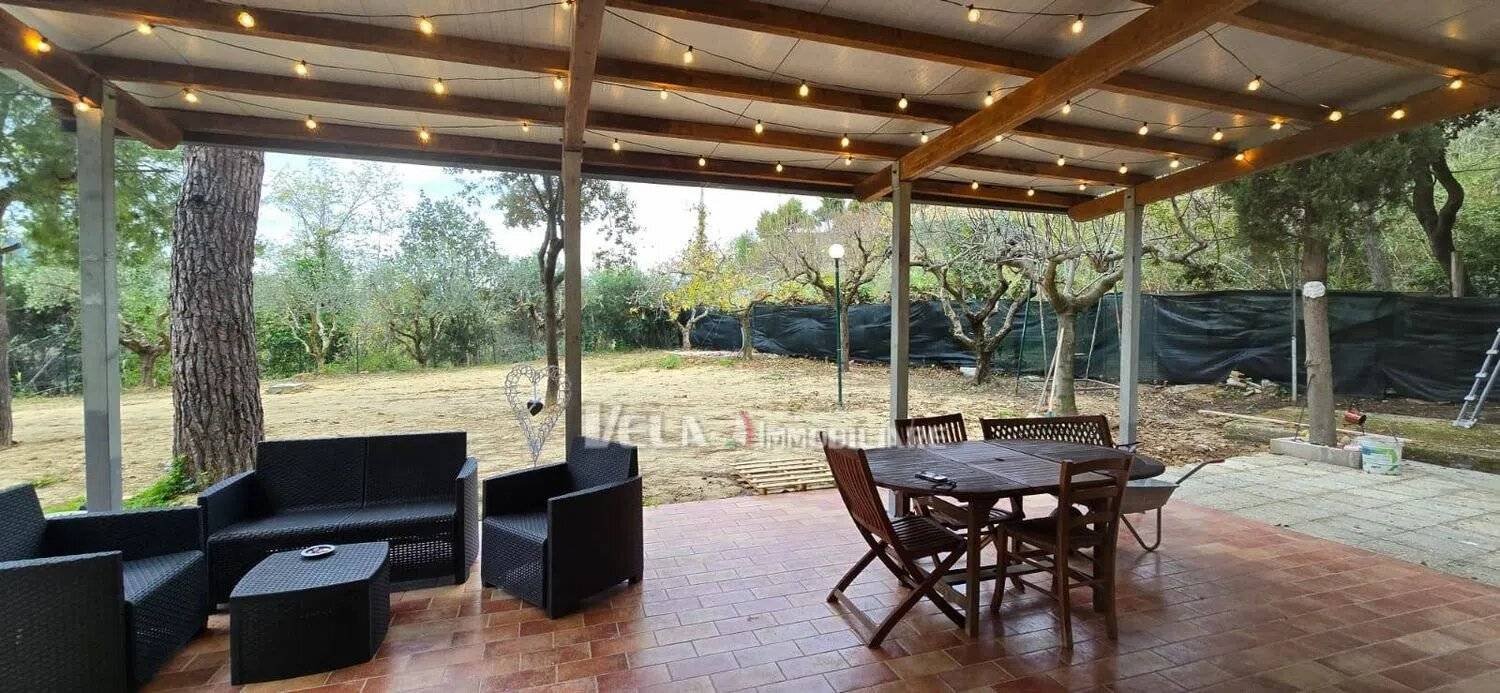 2 chambres Villa à San Benedetto del Tronto, Italy No. 402035