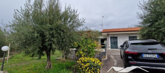 Вилла с 2 комнатами в Санта Мария ди Ликодия, Италия № 286386 42